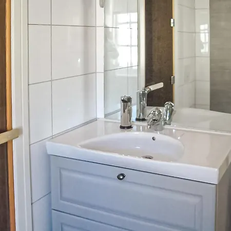 Amazing In With Kitchen *